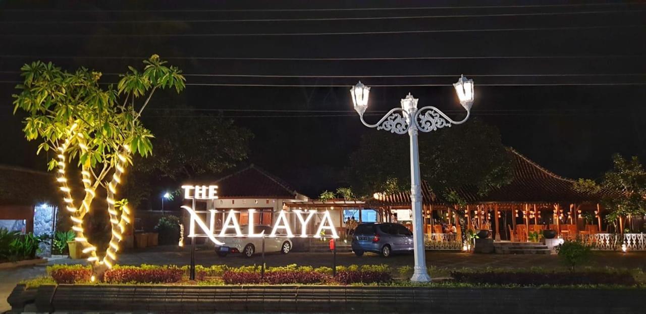 The Nalaya Hotel & Resto Magelang Bagian luar foto